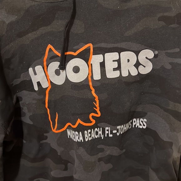 Hooters crop hoodie - Picture 2 of 2